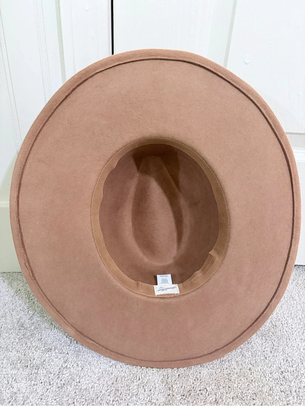 Universal Thread Wide Brim Felt Fedora in Camel with Black Band